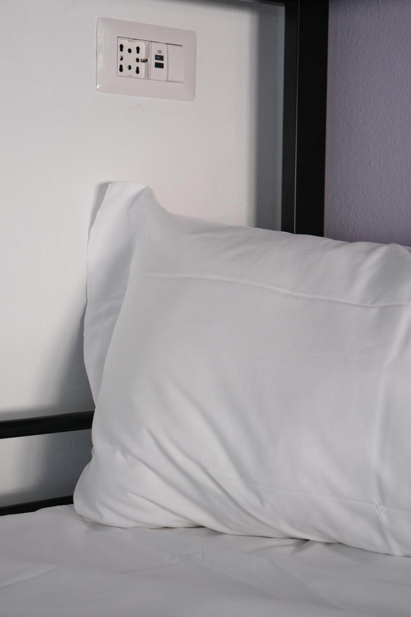 Hostel 3 Mediolan Zewnętrze zdjęcie