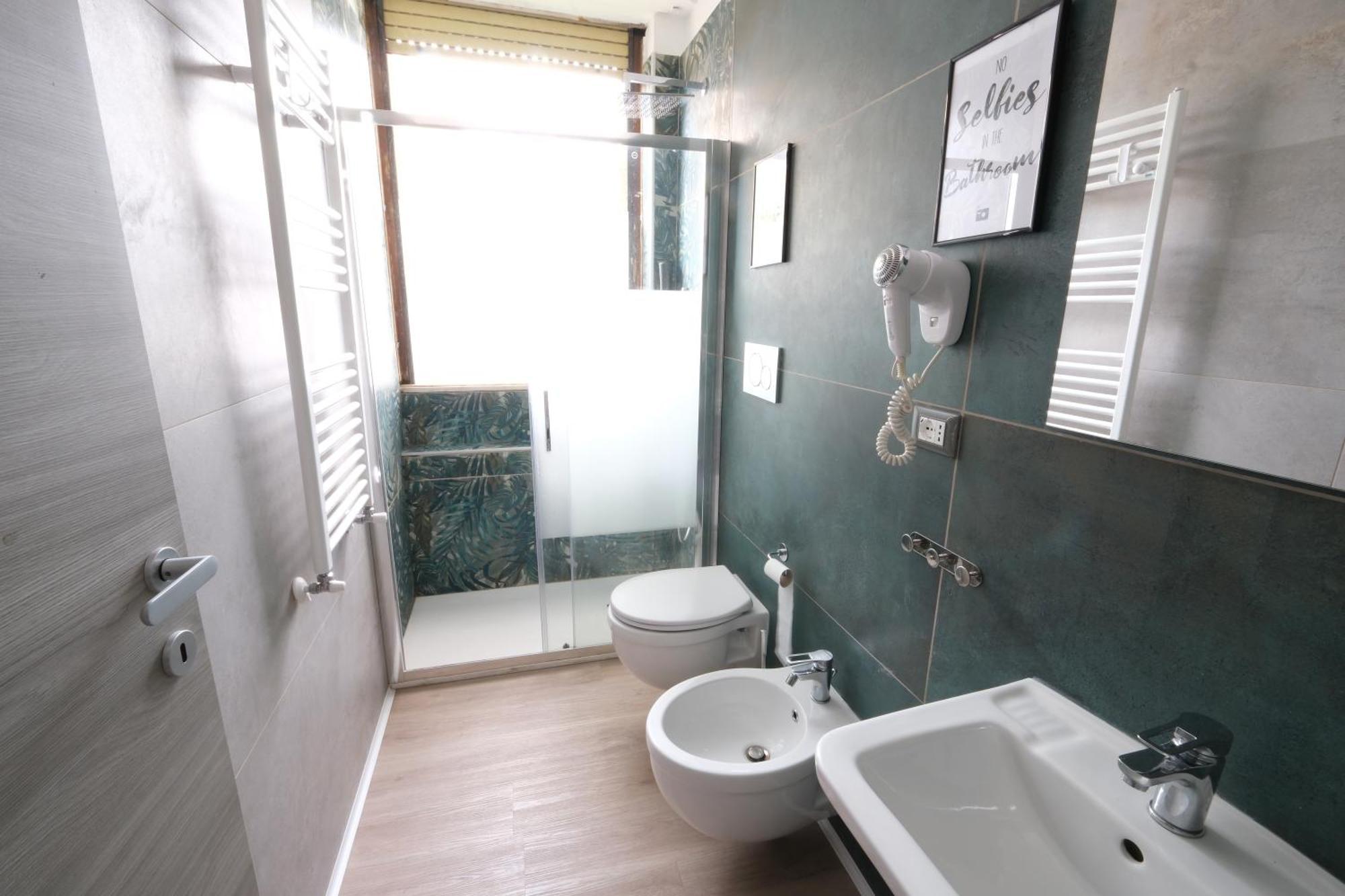 Hostel 3 Mediolan Zewnętrze zdjęcie